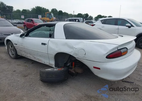 1997 Chevrolet Camaro Ss/Z28 из США, поврежденный, VIN 2G1FP22P9V2122771